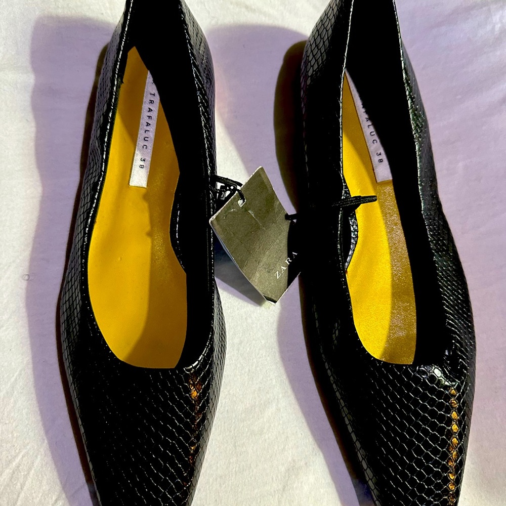 Zara. Brand new.